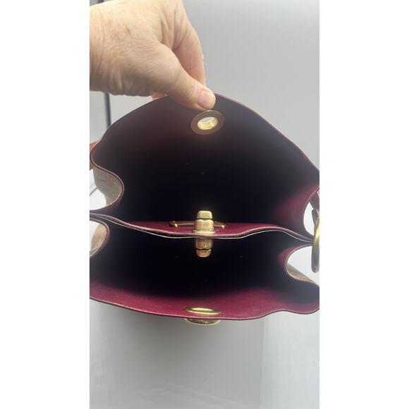 COACH Willow Bucket Bag Signature Brown Canvas Turn-Lock 10x10x6 Authentic Cert - Picture 13 of 16